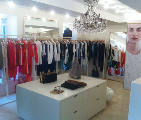 Store VANESSA BRUNO - SAINT-TROPEZ (227)