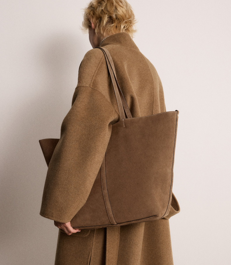 12 GRAND TOTE DAILY 792x908